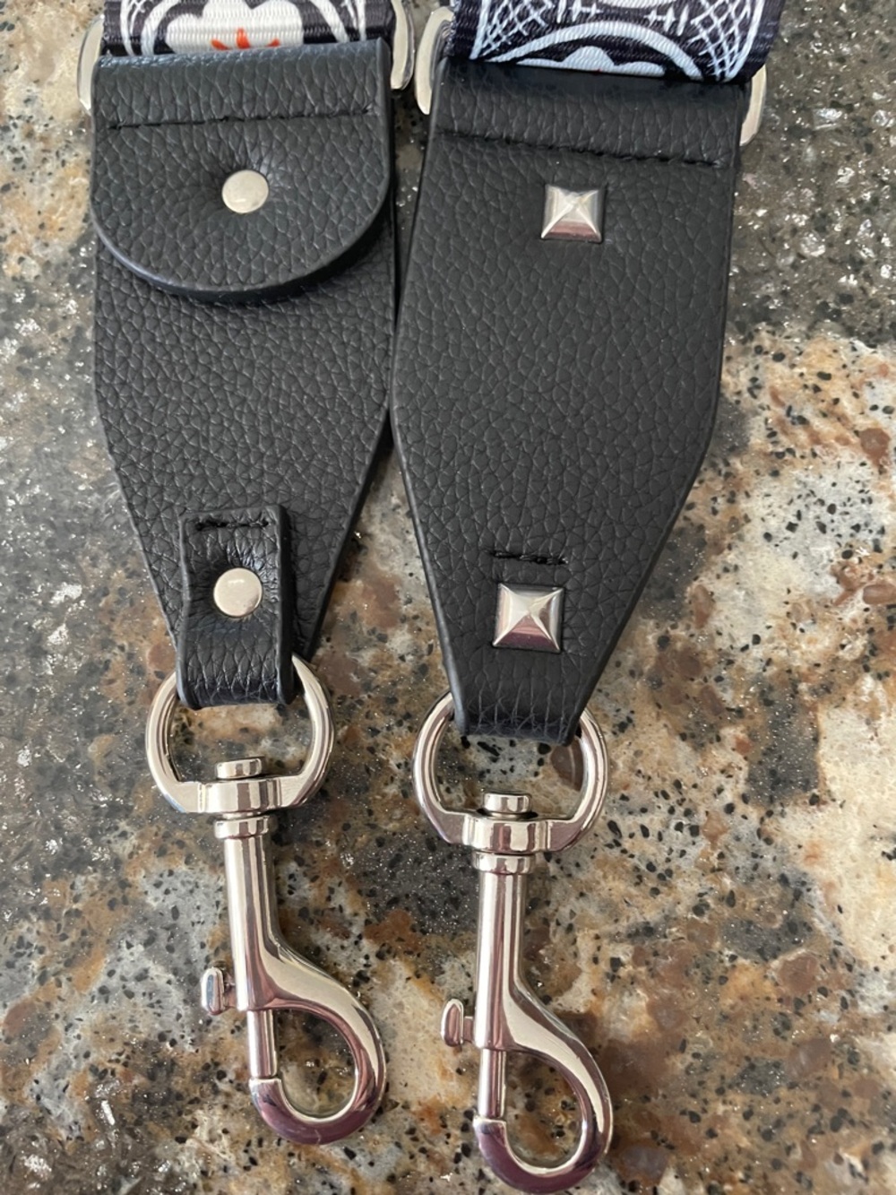Crossbody strap - Picture 2 of 2